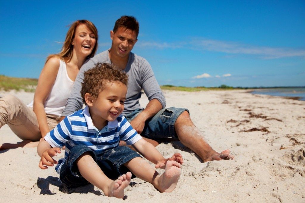 Dvosobna obitelj na plaži, stvari koje su Floriđani umorni od sluha
