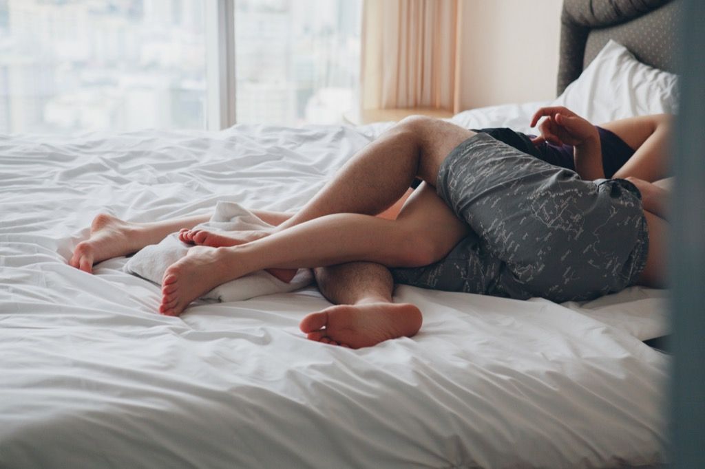 skupni spanec je odličen način za sprostitev parov