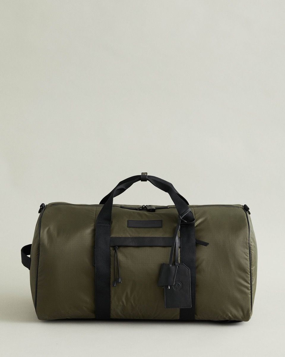 gusto les standfield sport holdall duffle bag