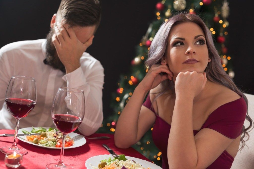 Pāris strīdas Ziemassvētku vakariņu laikā