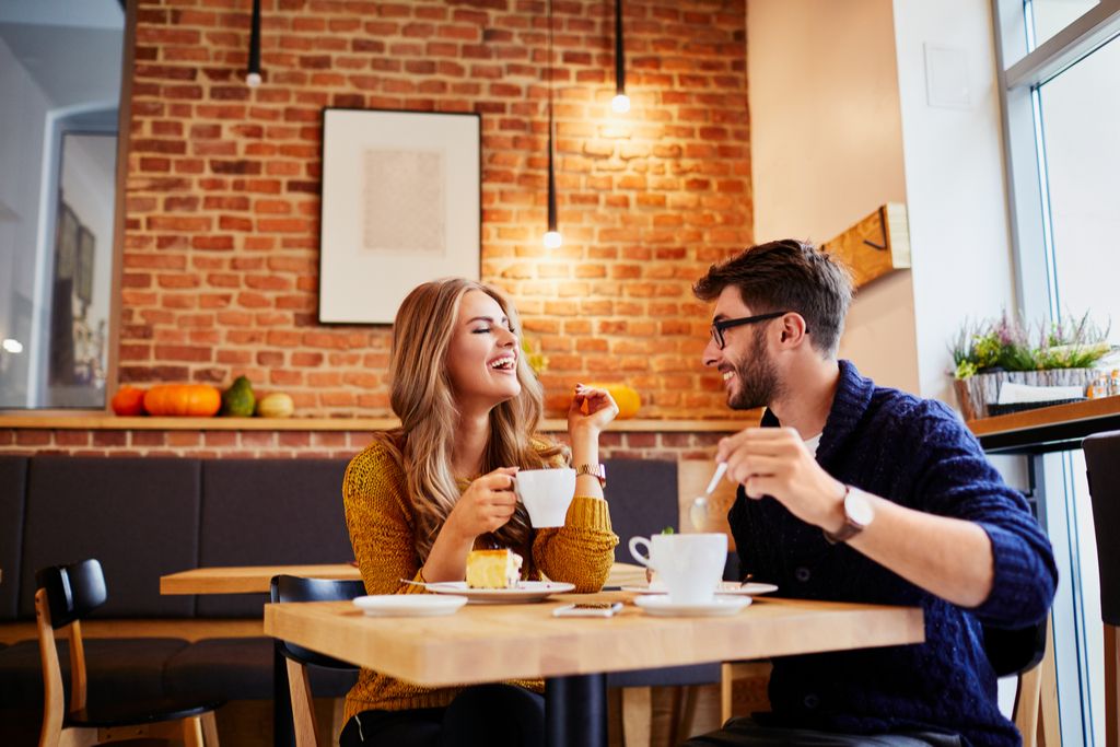Coffee Date - mitä miehet pitävät naisista houkuttelevina