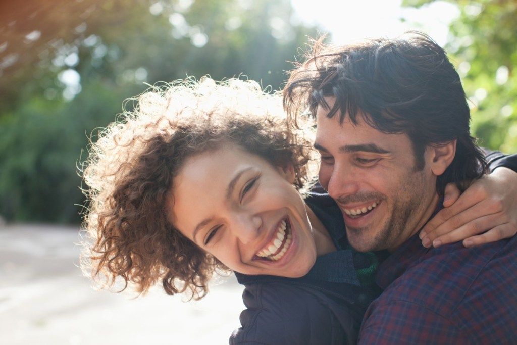 Животът на щастливата двойка се променя след брака
