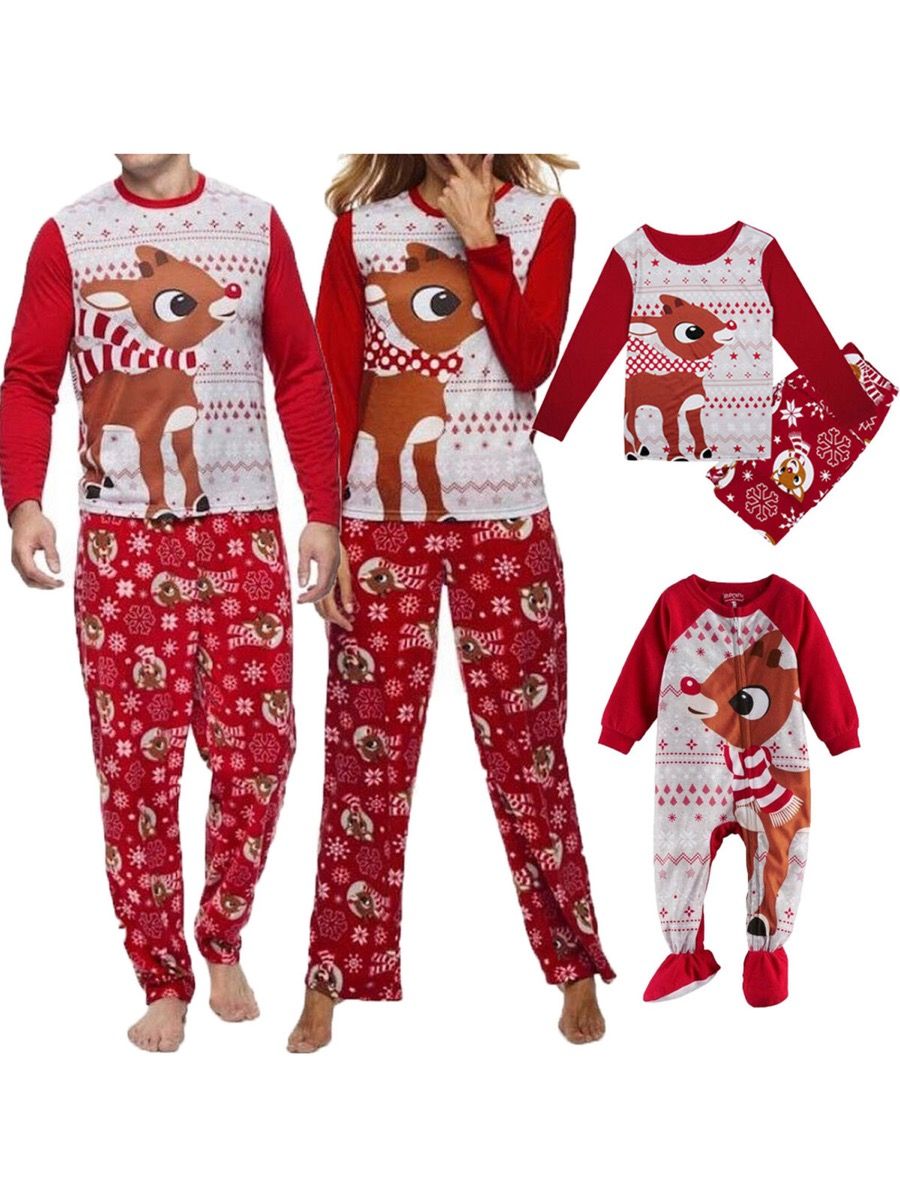 famille sans tête en pyjama de renne