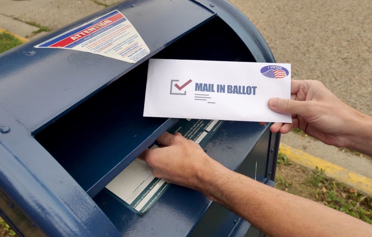 Ψηφοφορία ψηφοφορίας μέσω ταχυδρομείου