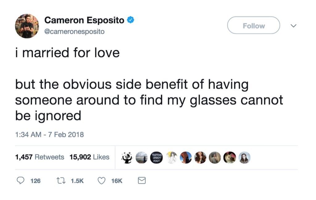 کیمرون ایسپوسیٹو کے مشہور شخصیات کی شادی کے ٹویٹس