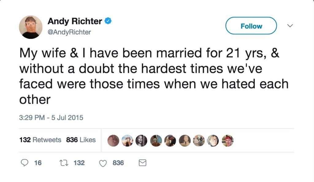 Анди Рихтер най-забавните туитове на браковете на знаменитости
