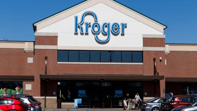 Пилешка салата Kroger, продавана в 12 щата, се изтегля