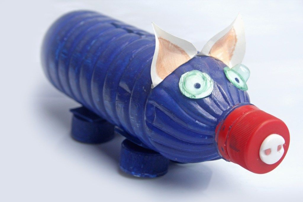 DIY Piggy Bank Water Bottle Δεύτερες χρήσεις