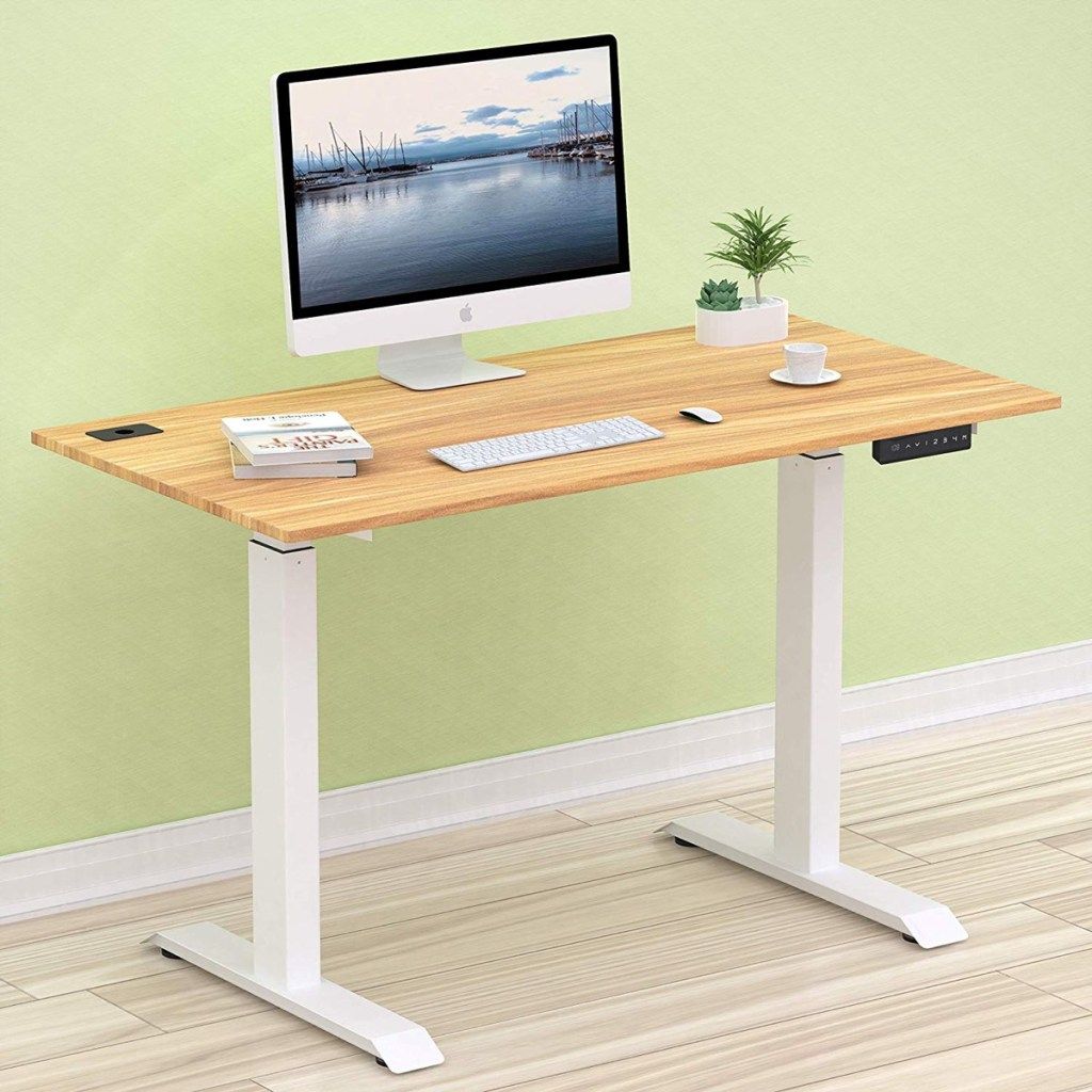 escritorio de pie blanco con tapa de madera