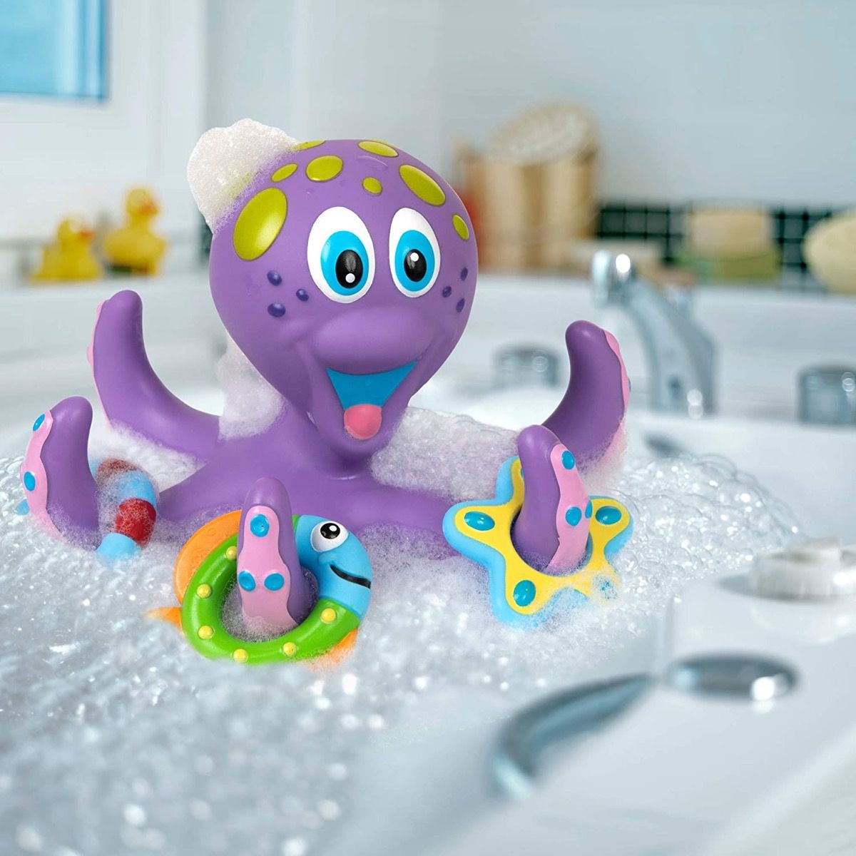 vijolična hobotnica za kopel