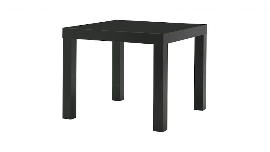 Nedostatek bočních stolů Nejhorší Ikea vyjednává