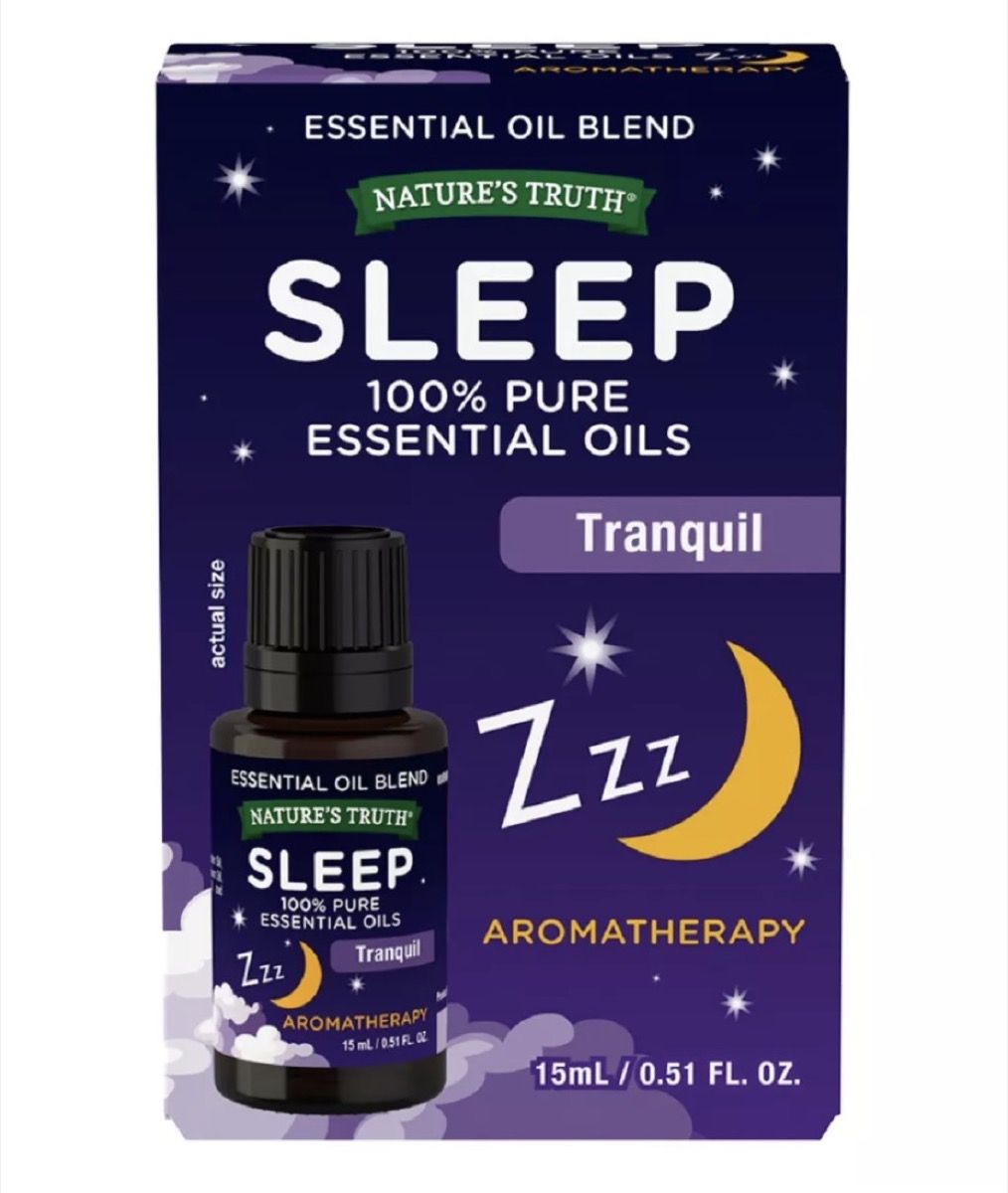 vijolična škatla eteričnih olj, bistvene snovi za boljše spanje