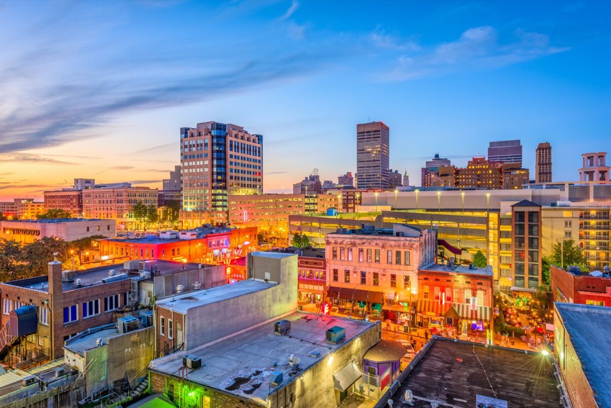 gambar pemandangan bandar Memphis, Tennessee pada sebelah petang