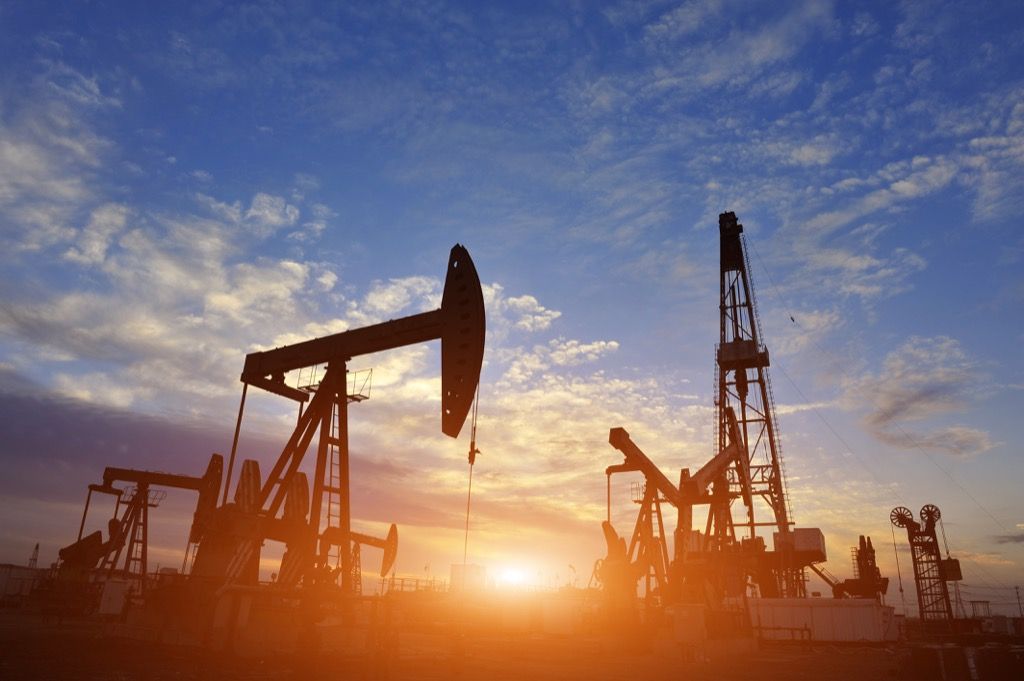 تیل کے میدان 40 ارب سے کم ہیں