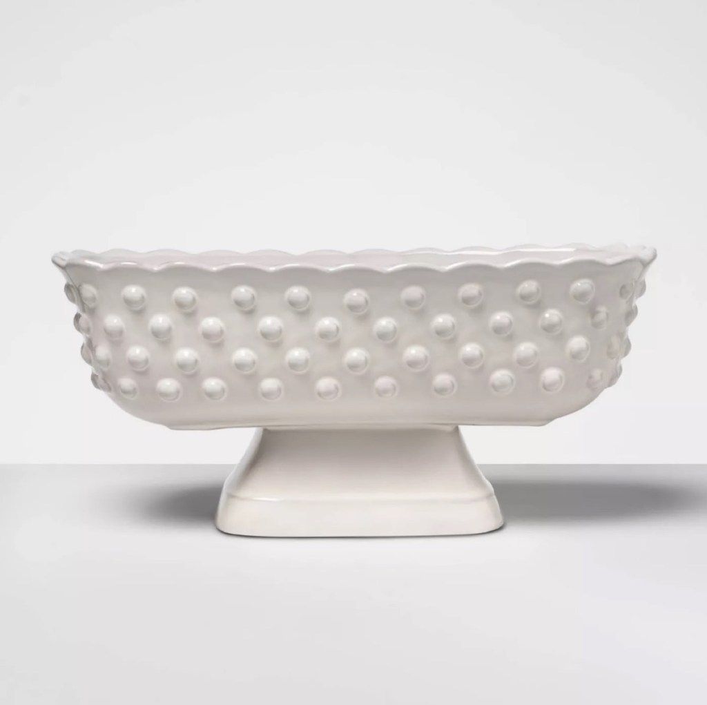 bijela keramička zdjela