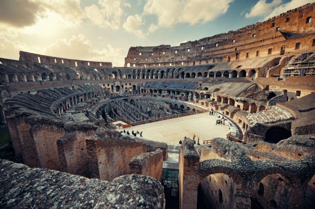 pogled od znotraj Kolizeja v Rimu, starodavna rimska dejstva