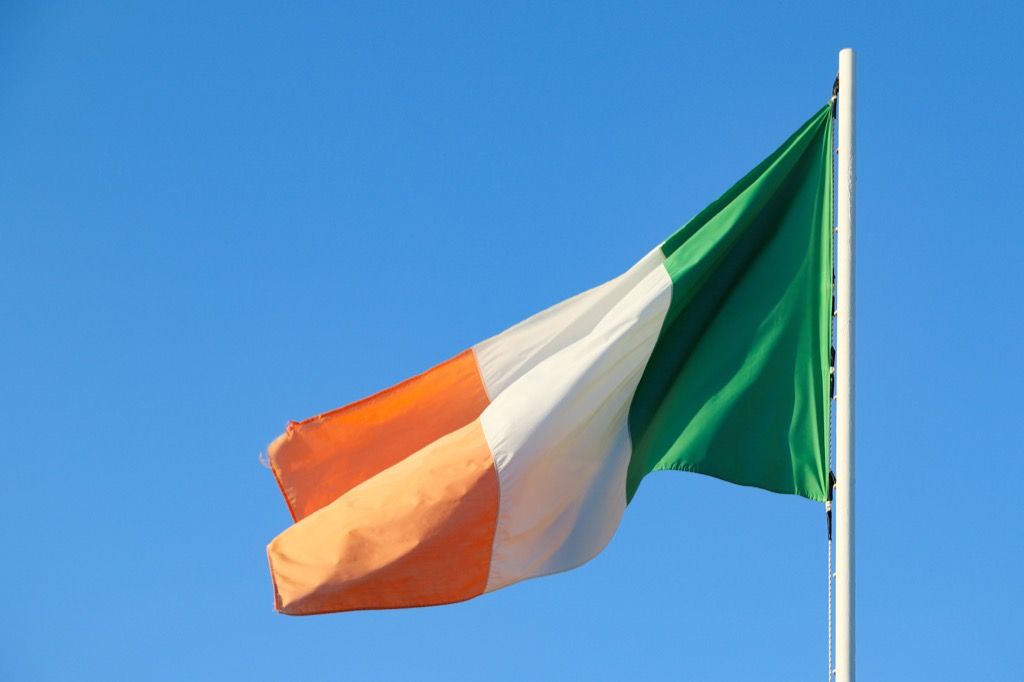 Zastava Irske, kurljive šale