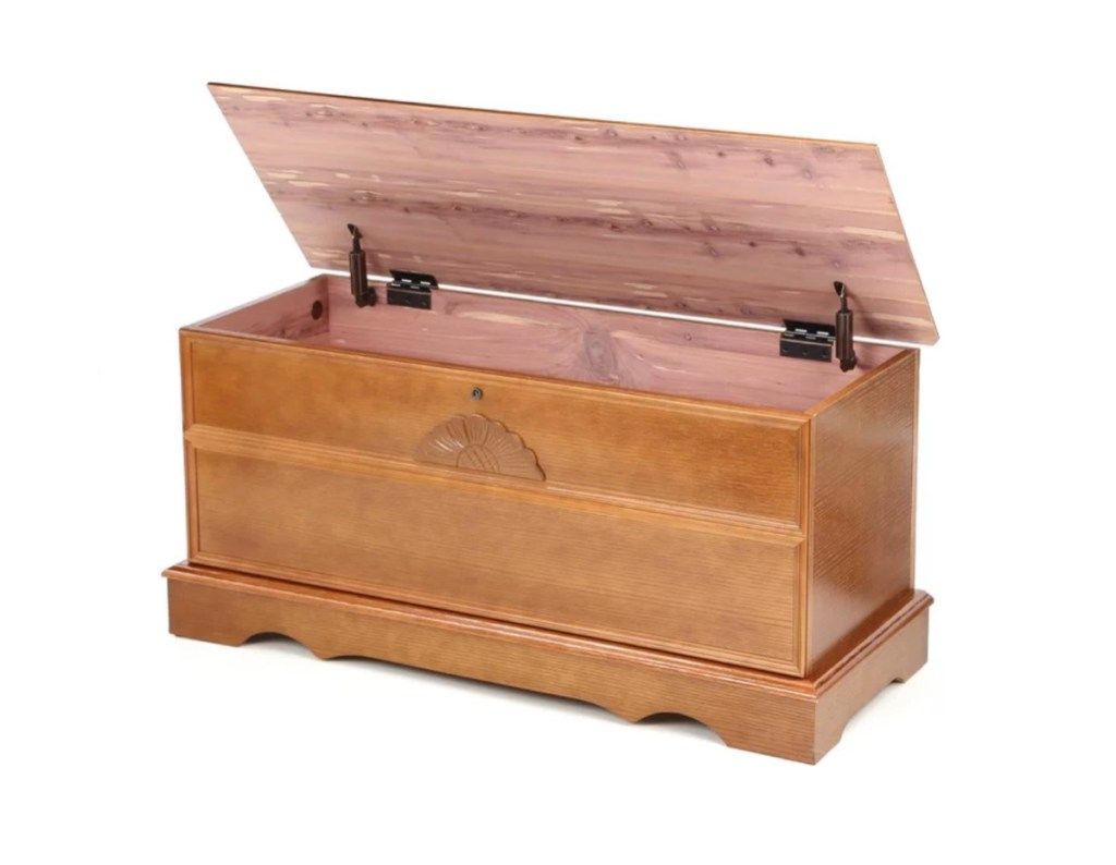 puinen arkku, vanhanaikaisia ​​kodintavaroita