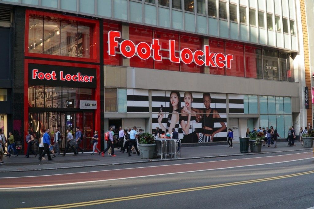 eksterijer trgovine Foot Locker u New Yorku, New York
