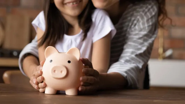 Ја сам стручњак за финансије и ево како ћу своју децу учинити богатима