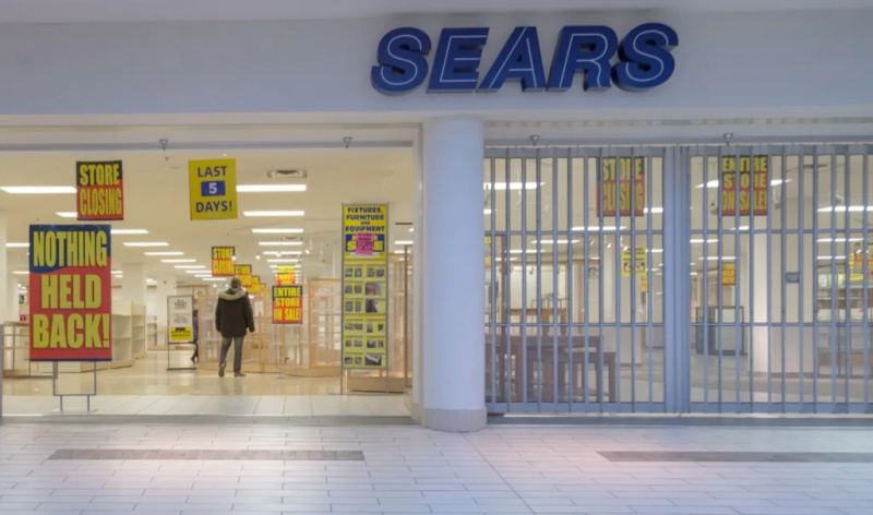  obchodní dům Sears uzavírá prodej