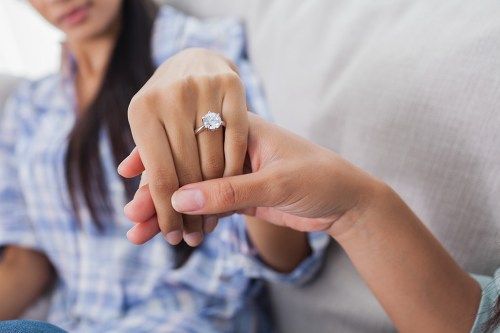 mencadangkan, cincin pertunangan