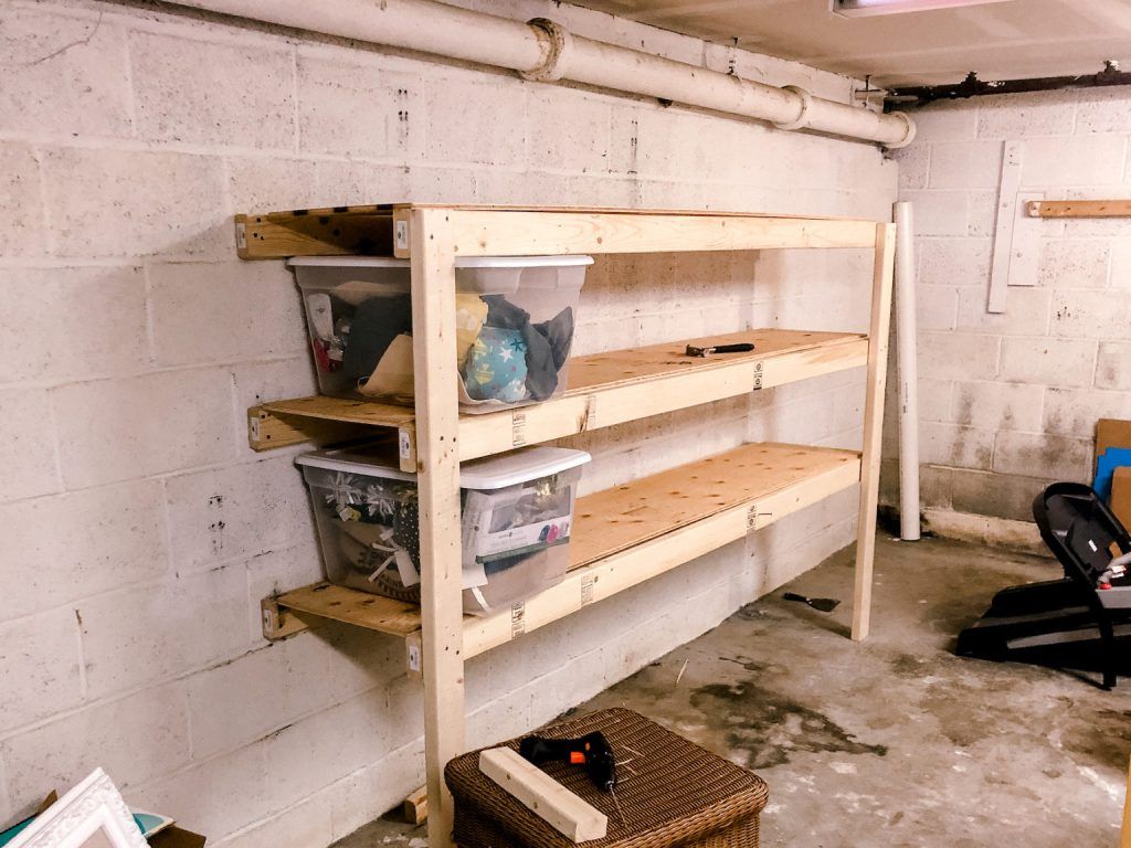 дървени рафтове за гараж