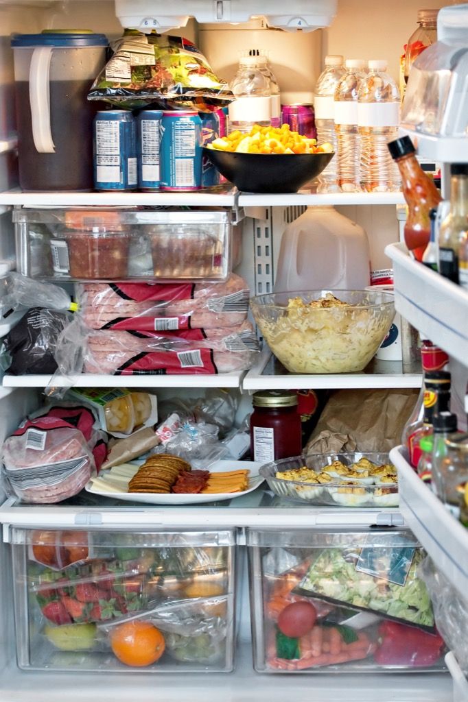 Tủ lạnh đầy đủ