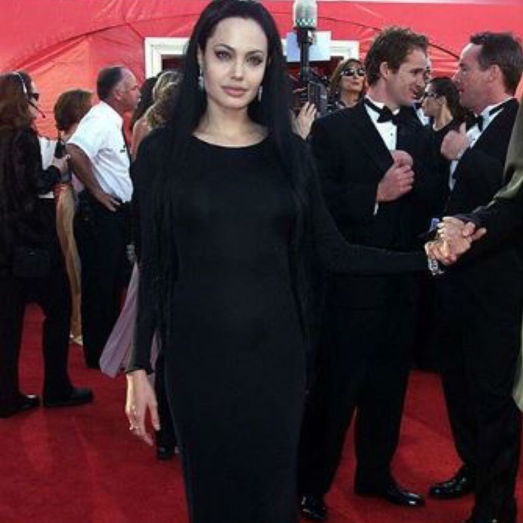 Angelina Jolie Mode auf dem roten Teppich scheitert