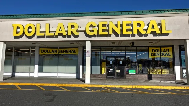 Dollar General và Family Dollar đang đóng cửa hàng, bắt đầu từ ngày 3 tháng 12