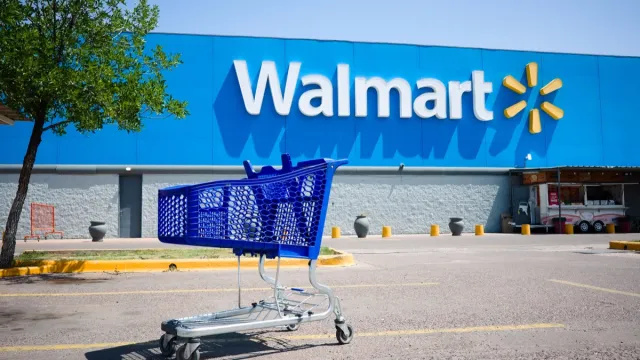 Walmart-shoppare 'hatar' nya kundvagnar: 'Mina armar och axlar värkte'