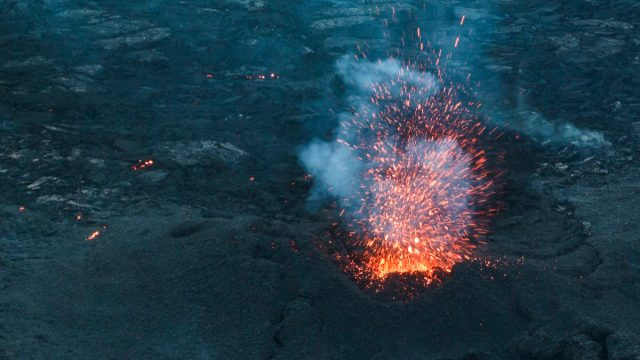 מדוע התפרצות הר הגעש האחרונה באיסלנד היא 'תרחיש הגרוע ביותר', אומר המומחה