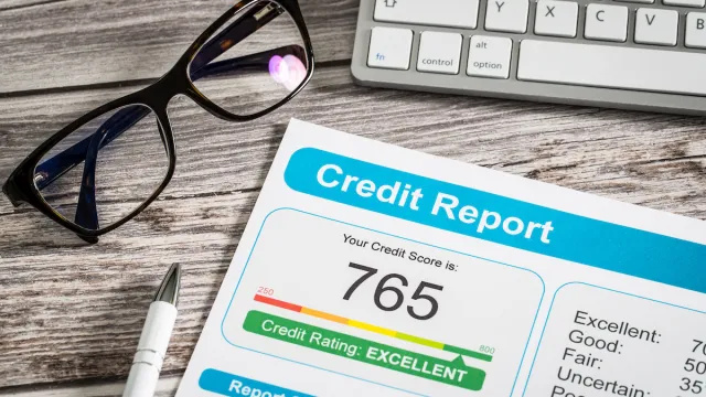 Nedokonalé kreditní skóre, díky kterému s vámi banky „spadnou“