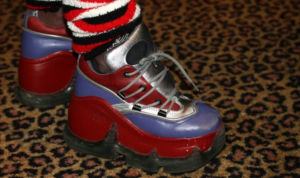 Zapatillas con plataforma de moda de los 90