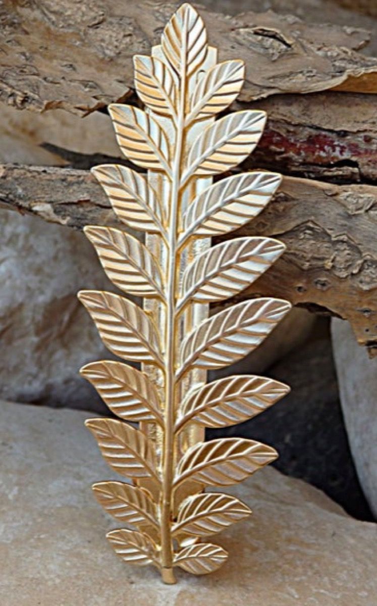 златна копча за косу инспирисана грециан