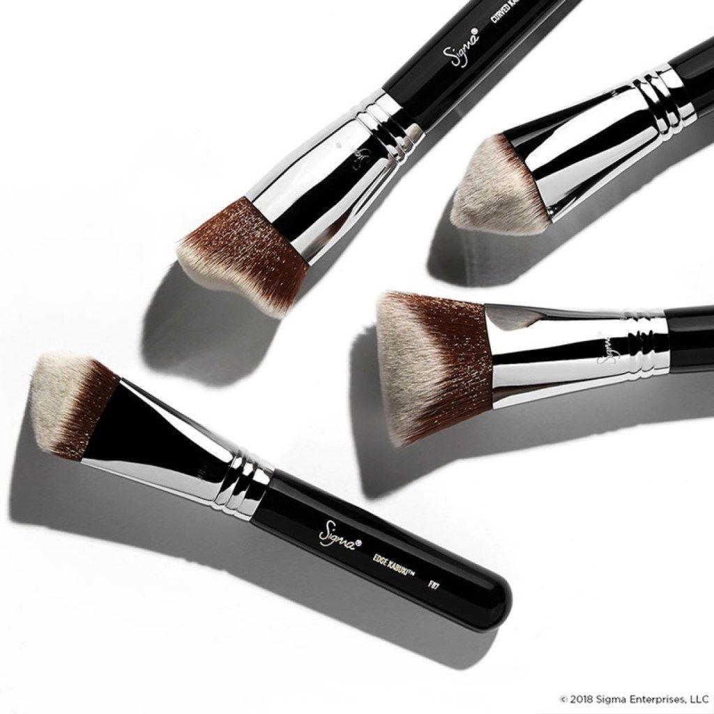 Sigma Beauty Dimensional Brush Set (4 delar)