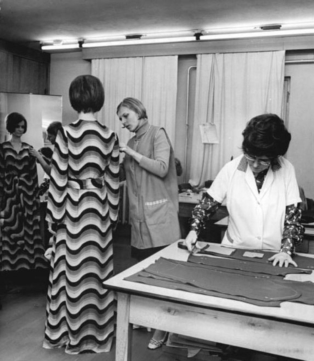 1970 के दशक के फैशन मैक्सी कपड़े