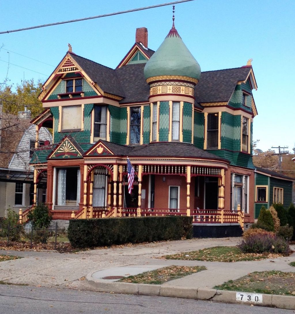 Period Revival Home Юта най-популярните стилове на къщи