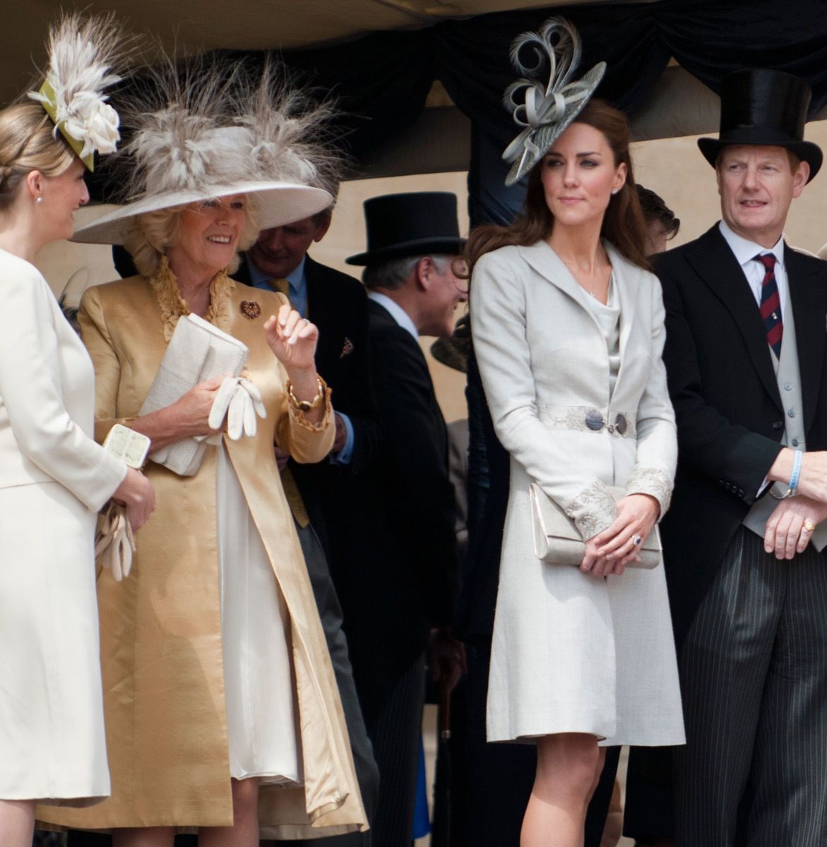 C4F523コーンウォール公爵夫人、ケンブリッジ公爵夫人とソフィー公爵夫人、2011年4月のガーターデーでのウェセックス伯爵夫人、ウィンザー