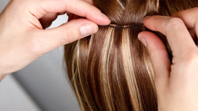 8 tips til at få hårforlængelser over 60