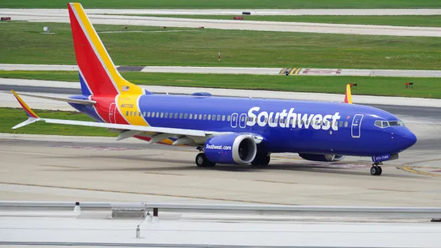 „Southwest“ atlieka šiuos esminius savo nuolatinių keleivių programos pakeitimus