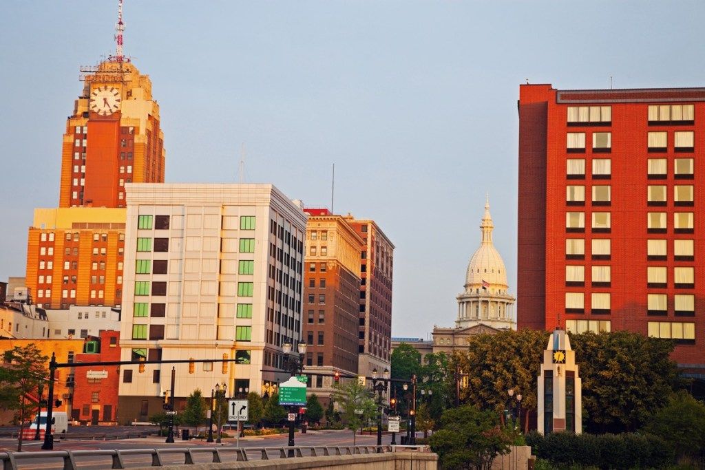budovy hlavního města Lansing v Michiganu