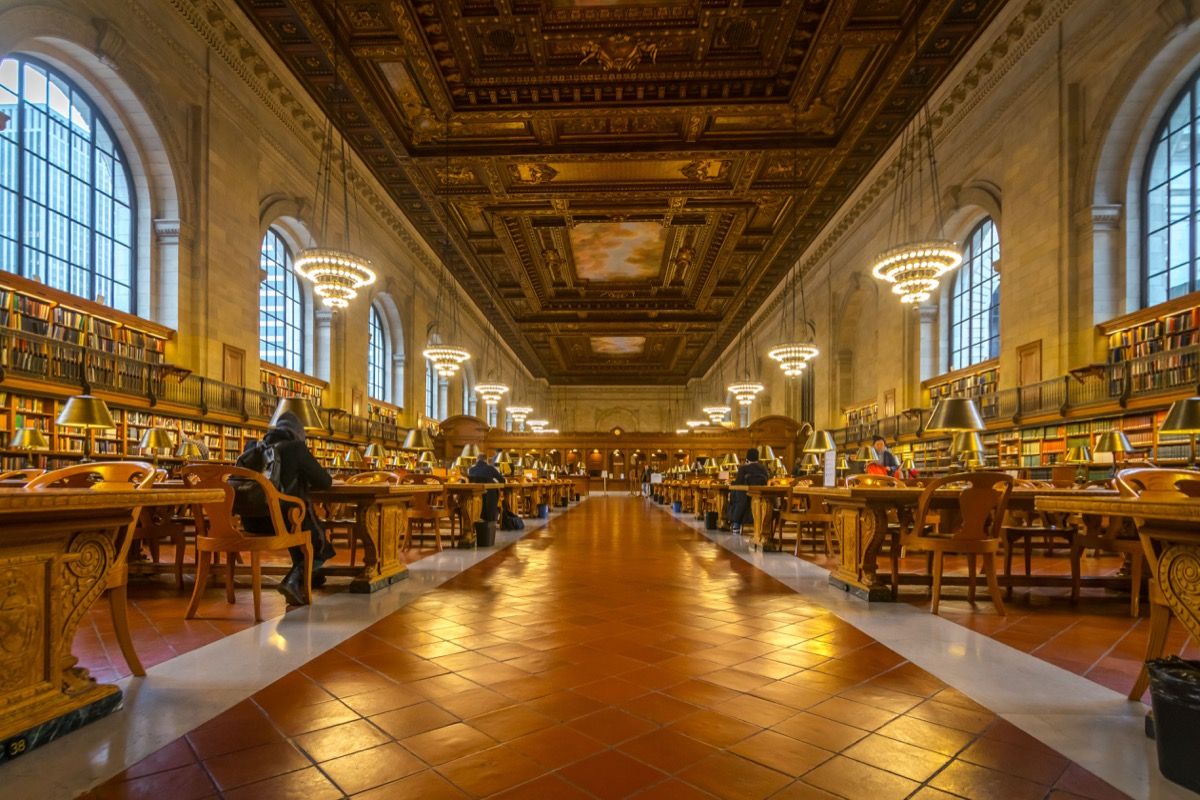 نیو یارک پبلک لائبریری کا مرکزی ریڈنگ روم