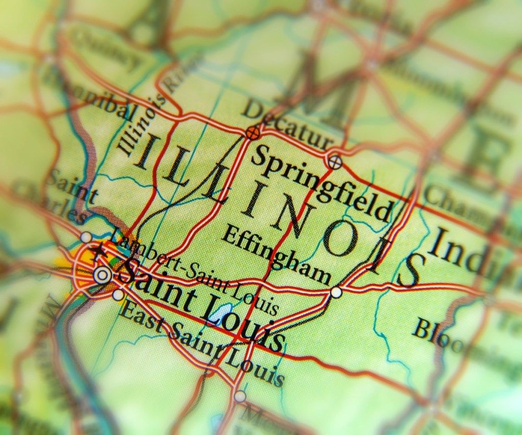 イリノイ州の地理的地図は自然の驚異を示しています
