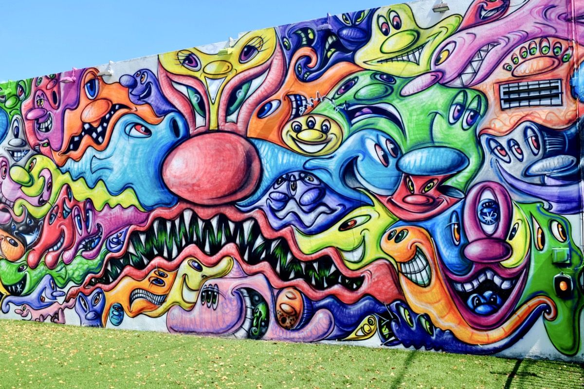 دنیا کی رنگین ترین دیواروں کی 15 دلکش تصاویر