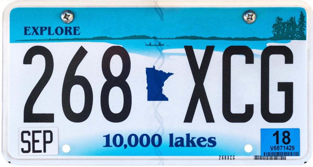fotografirana državna registrska tablica države Minnesota