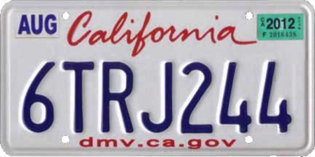 tablica rejestracyjna w Kalifornii