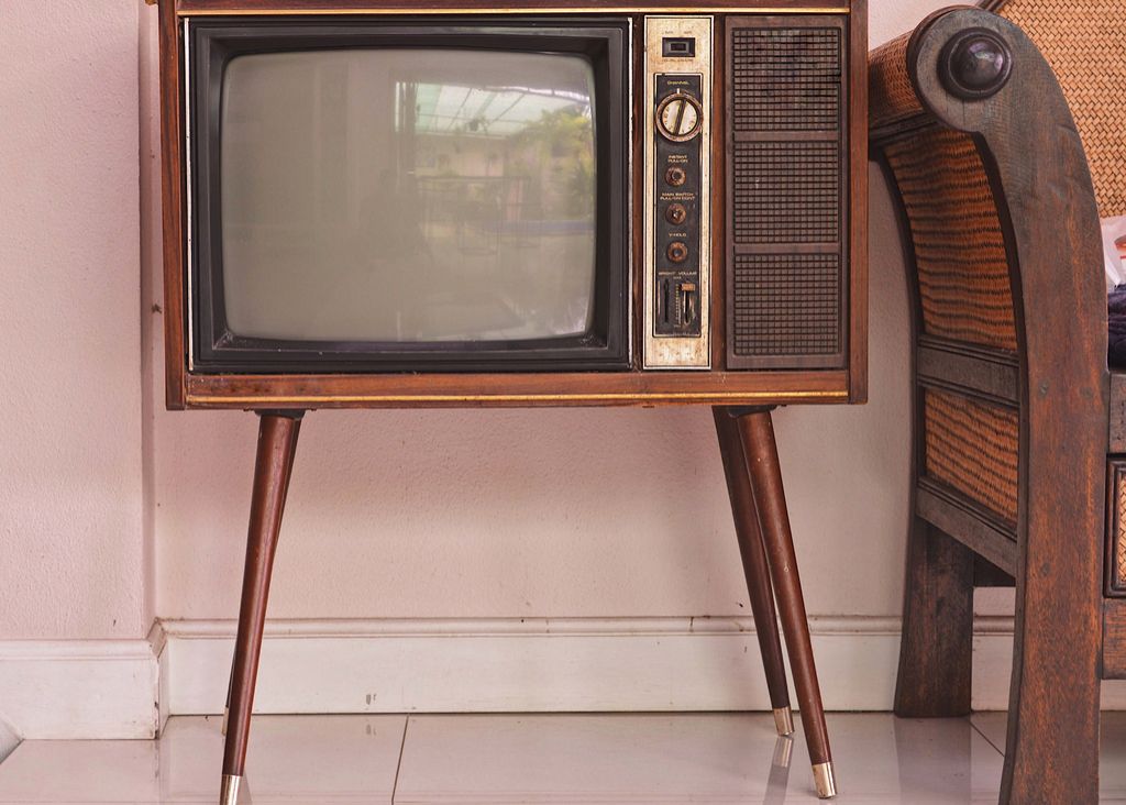 Senų televizorių idėjos, kurios buvo atsiimtos