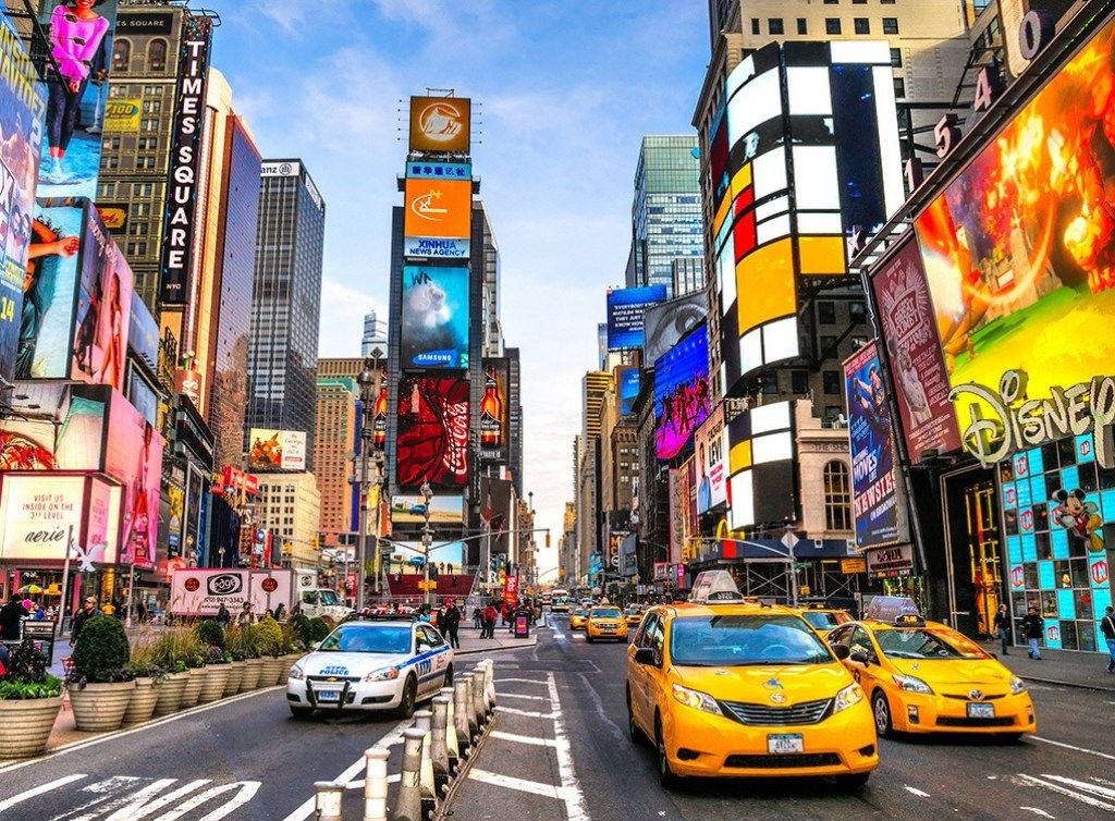 New York, NYC, các thành phố hạnh phúc nhất, cảnh độc thân hay nhất, tuyến đường đi làm dài nhất, tiền thuê nhà, tài sản, địa điểm phải đến