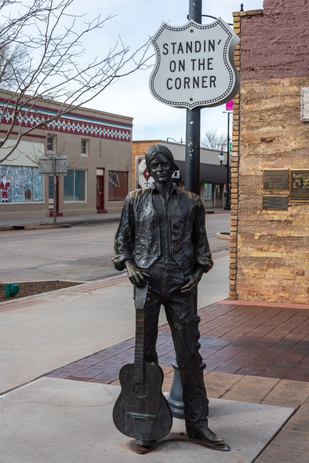 kip glenna freya u poznatim državnim kipovima u Winslowu u Arizoni